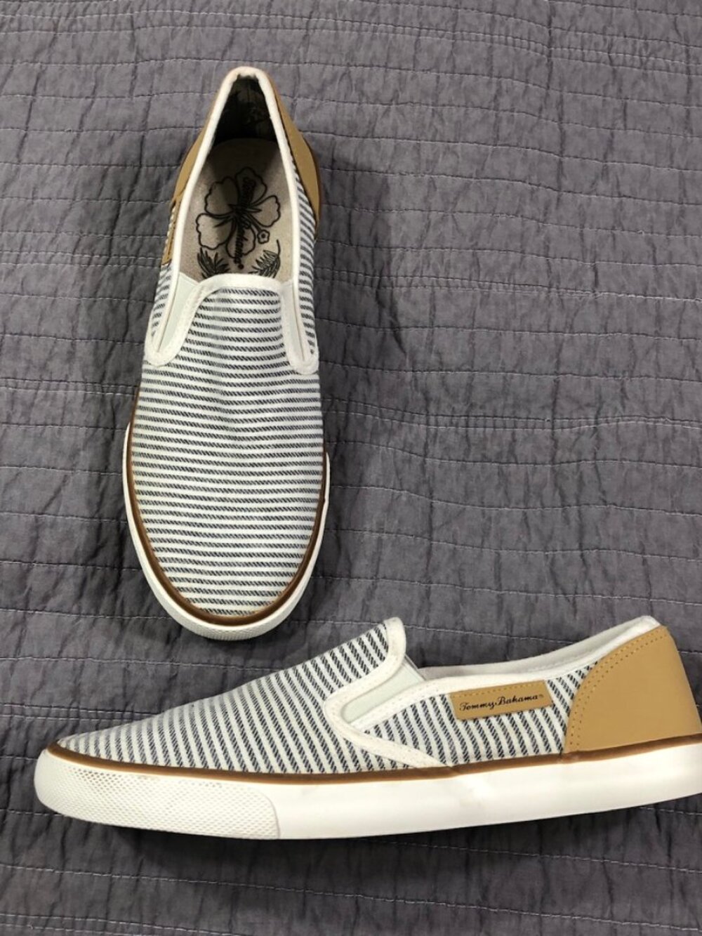 Tommy Bahama Loafers Women 9.5 Blue Striped Nautical Coastal Beach Slip On Flats